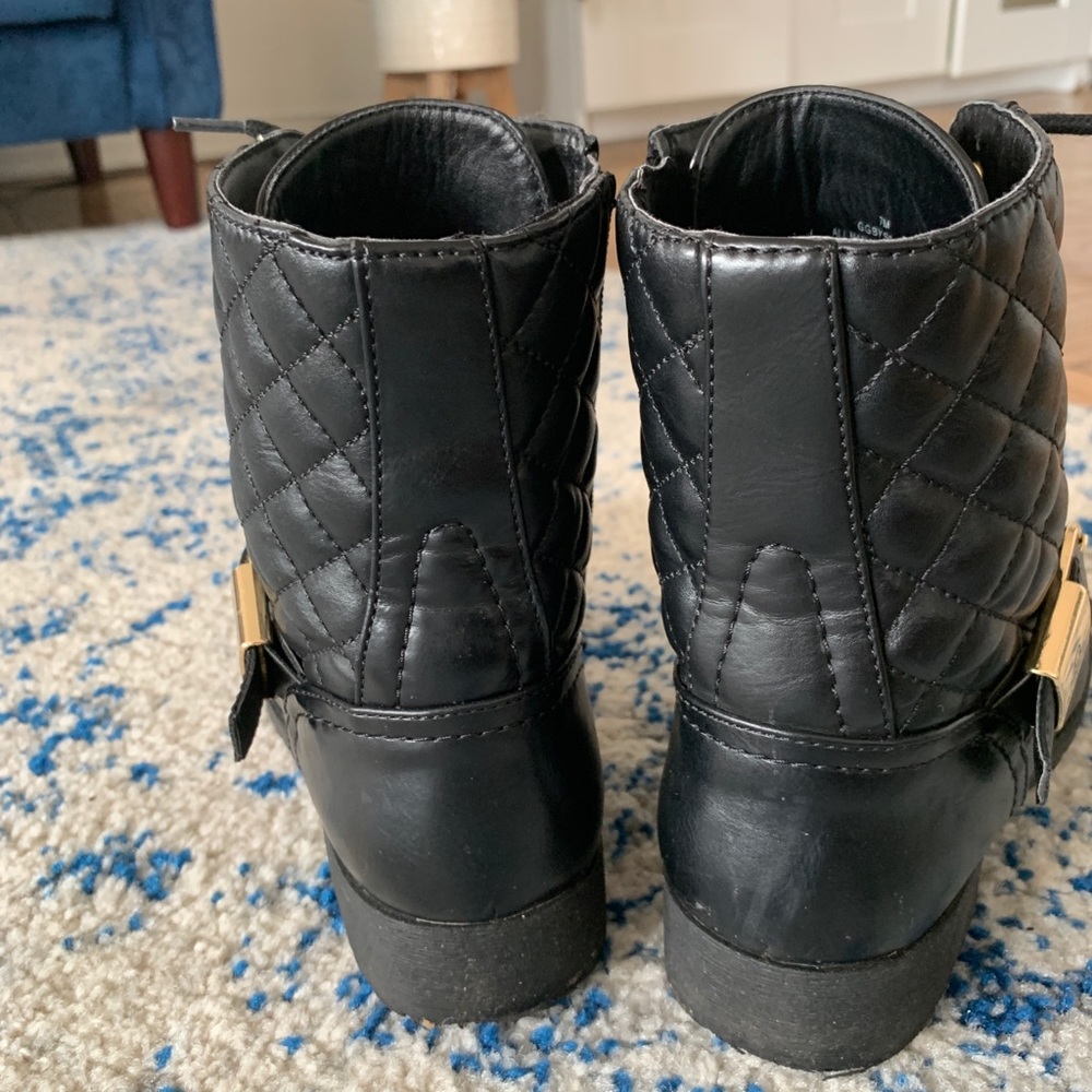 🍄G by Guess byson black and gold ankle boots - Picture 4 of 6